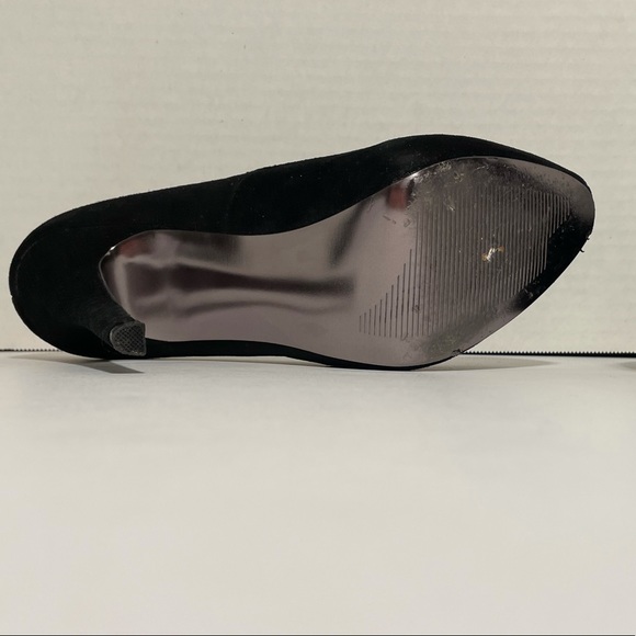 Steve Madden Russh Black Suede Platforn Heels - Picture 6 of 9